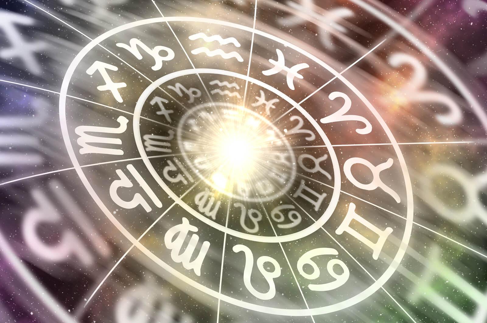 Polaridade dos signos: o que são signos positivos e negativos?