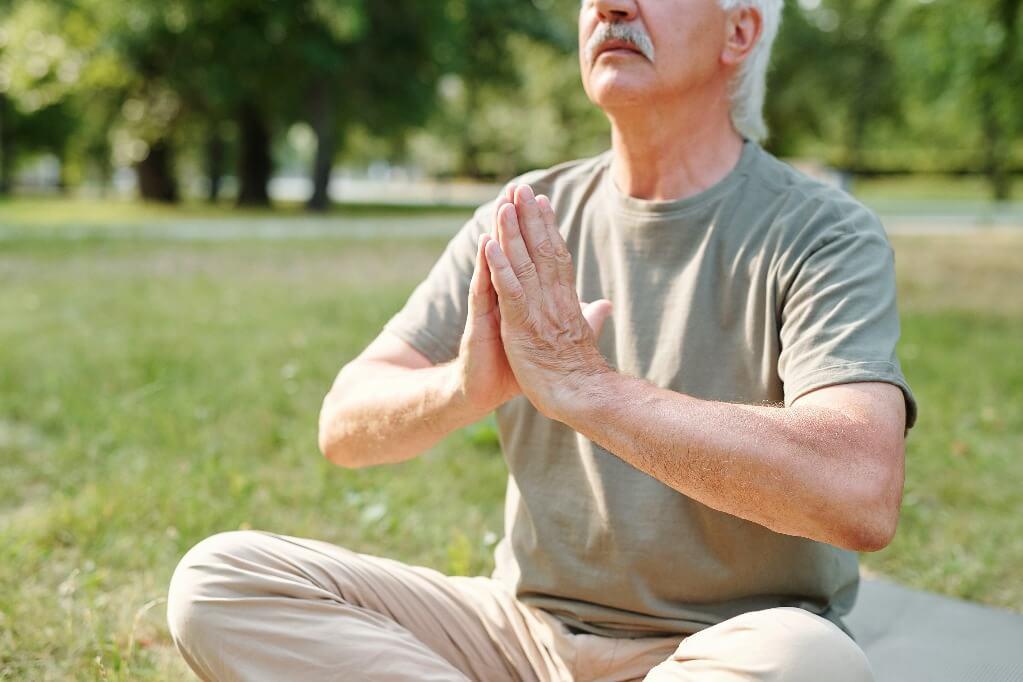 Yoga para homens: benefícios e dicas para praticar